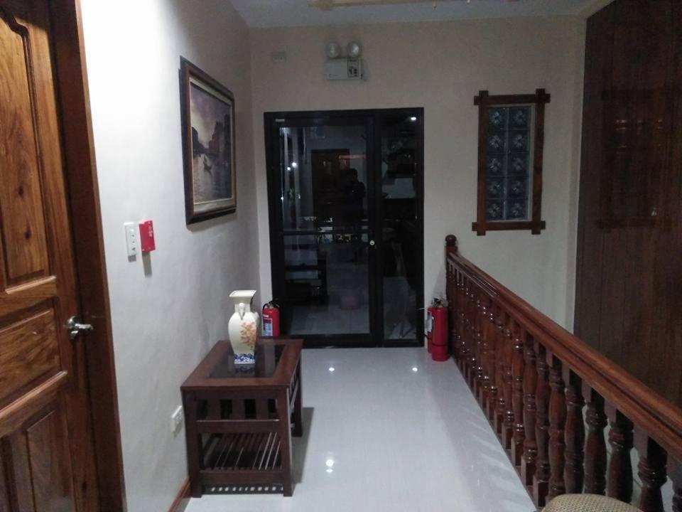 Argamosa Bayside Inn 科隆 外观 照片